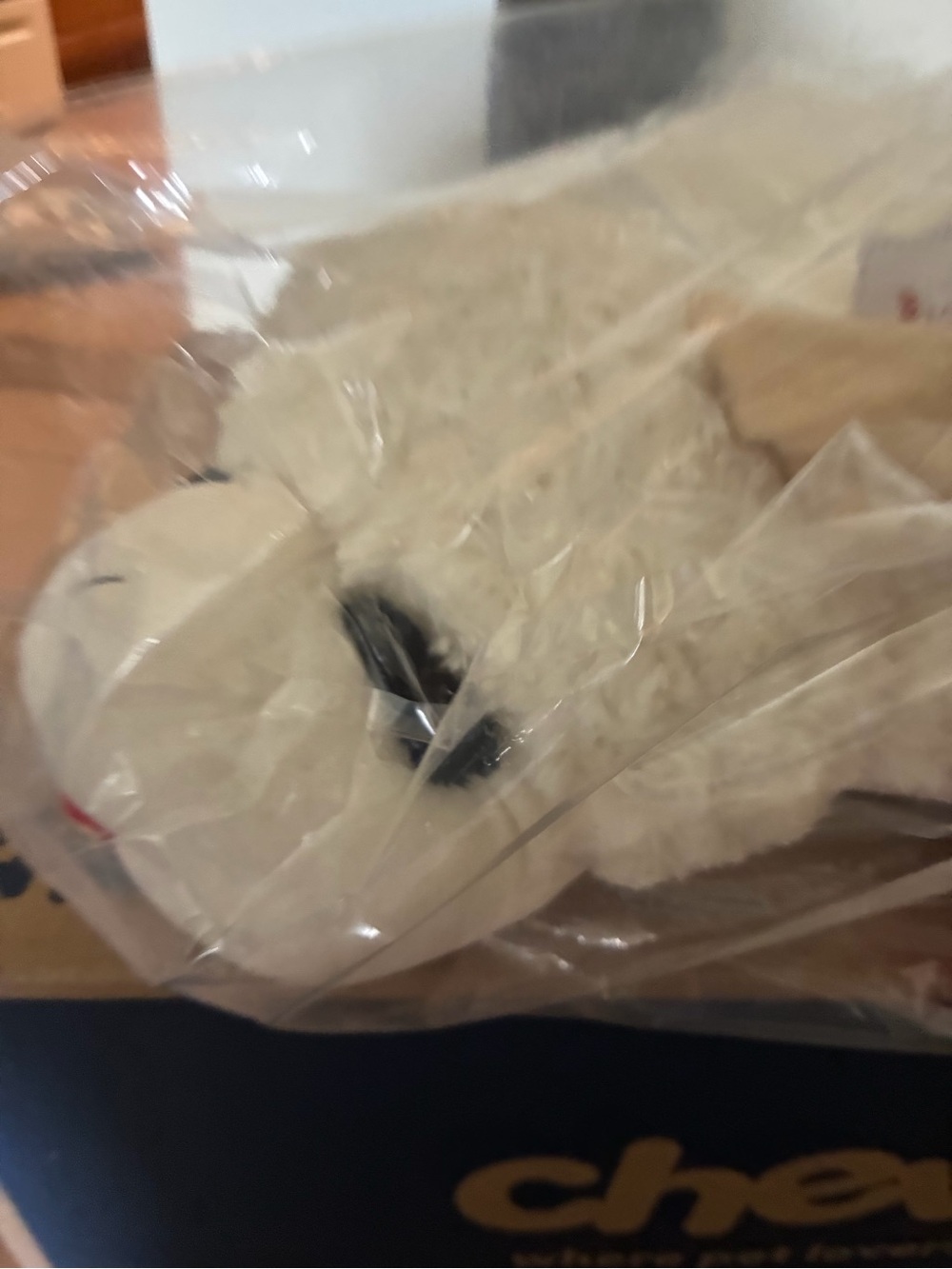 Lamb Chop Plush Pet Bed new with tags in plastic wrap - Picture 2 of 10